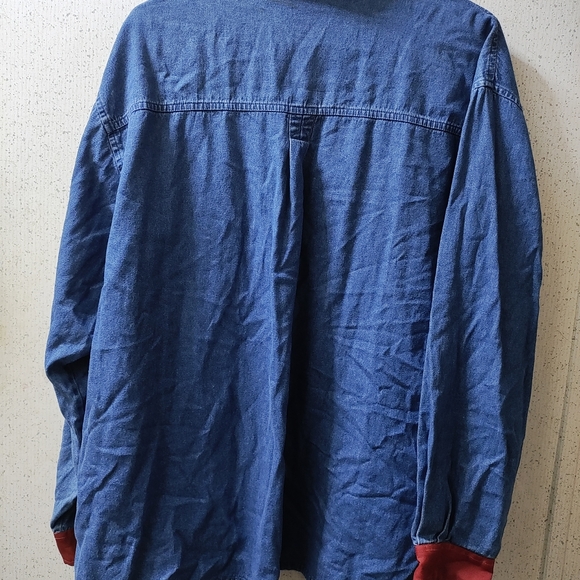 Rhythm Blue Christmas Denim Button-Up Shirt Women's XL Embroidered Clean - Picture 10 of 12